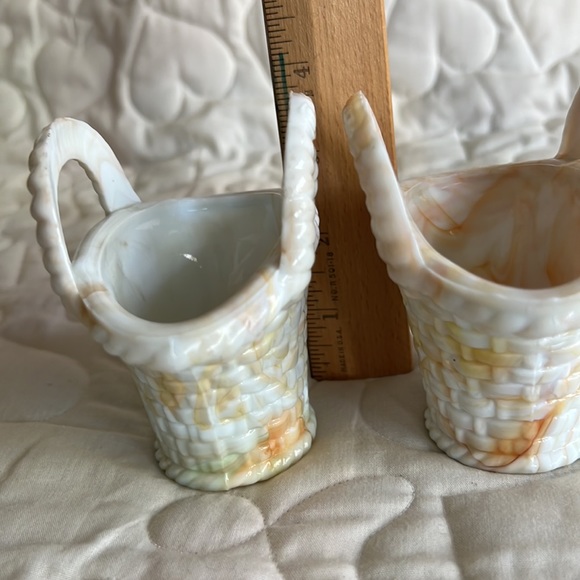 AKRO AGATE. BEAUTIFUL MARBLEIZED BASKETS. SET OF 2 - Picture 5 of 9